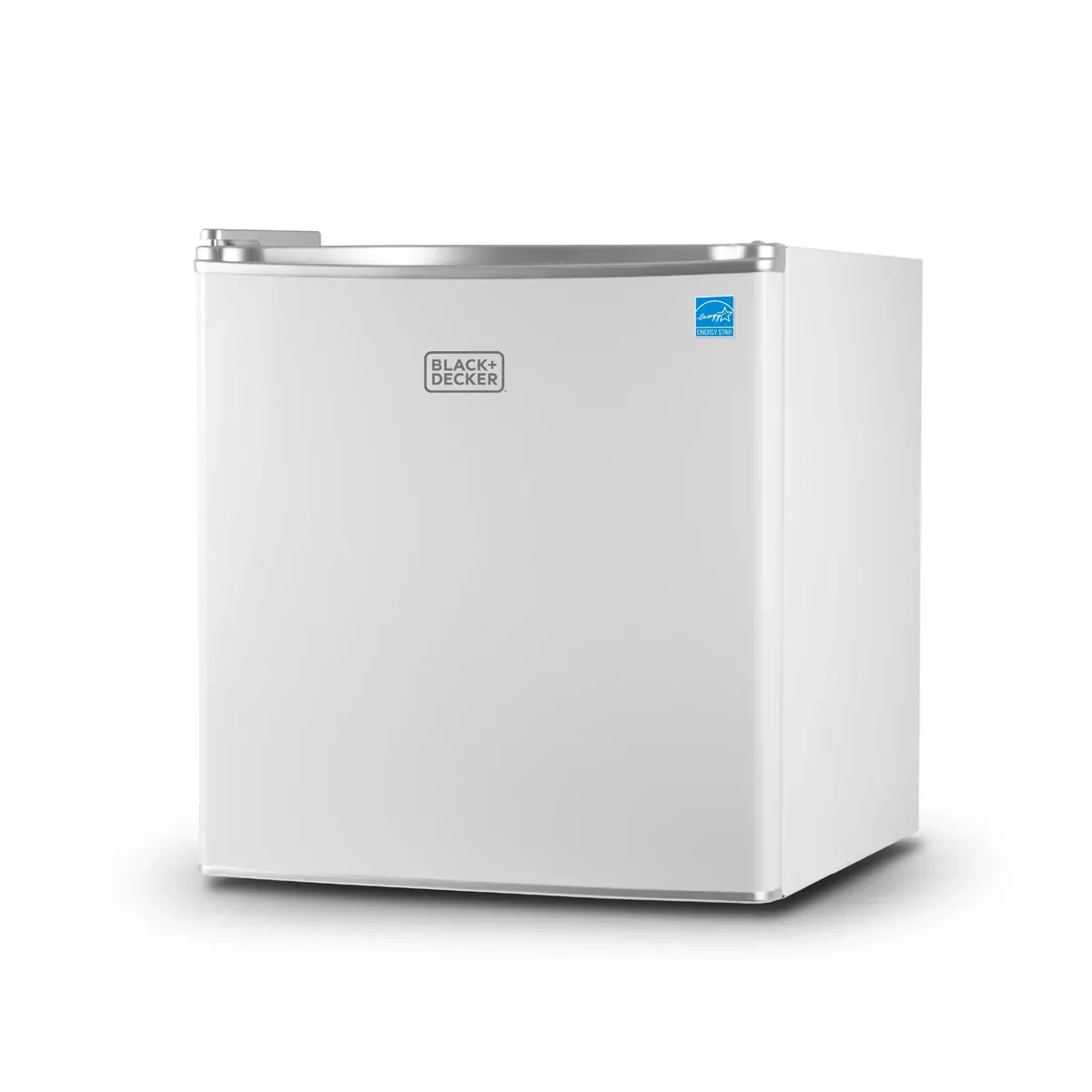 BLACK+DECKER 1.7 Cu. Ft. Compact Refrigerator, ENERGY STAR Certified, Single Door Mini Fridge with Chiller Compartment, Personal Fridge for Home or Dorm Room, R600a Refrigerant, BCRK17W, White