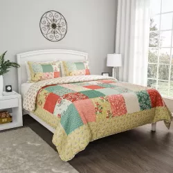 Trademark 66-Q005FQ Hypoallergenic & Soft Microfiber Sweet Dreams Patchwork Pastel Floral Print All-Season Bedding Quilt & Sham Set by LHC, Multicolor - Full & Queen Size - 3 Piece
